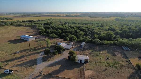 60 Acres of Improved Land for Sale in Wingate, Texas