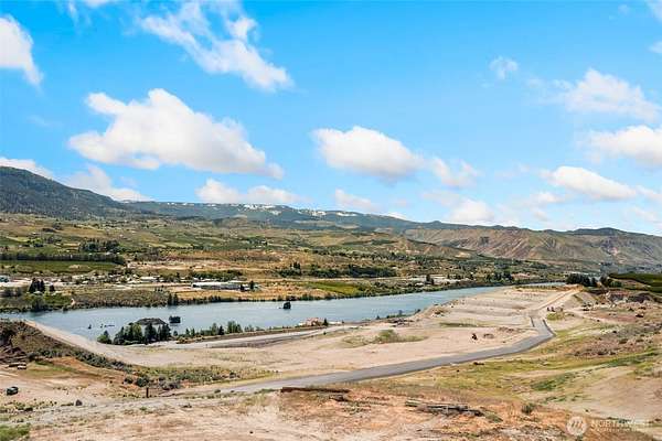 1 Acre of Residential Land for Sale in East Wenatchee, Washington