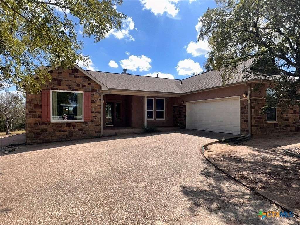3.38 Acres of Land with Home for Sale in Killeen, Texas