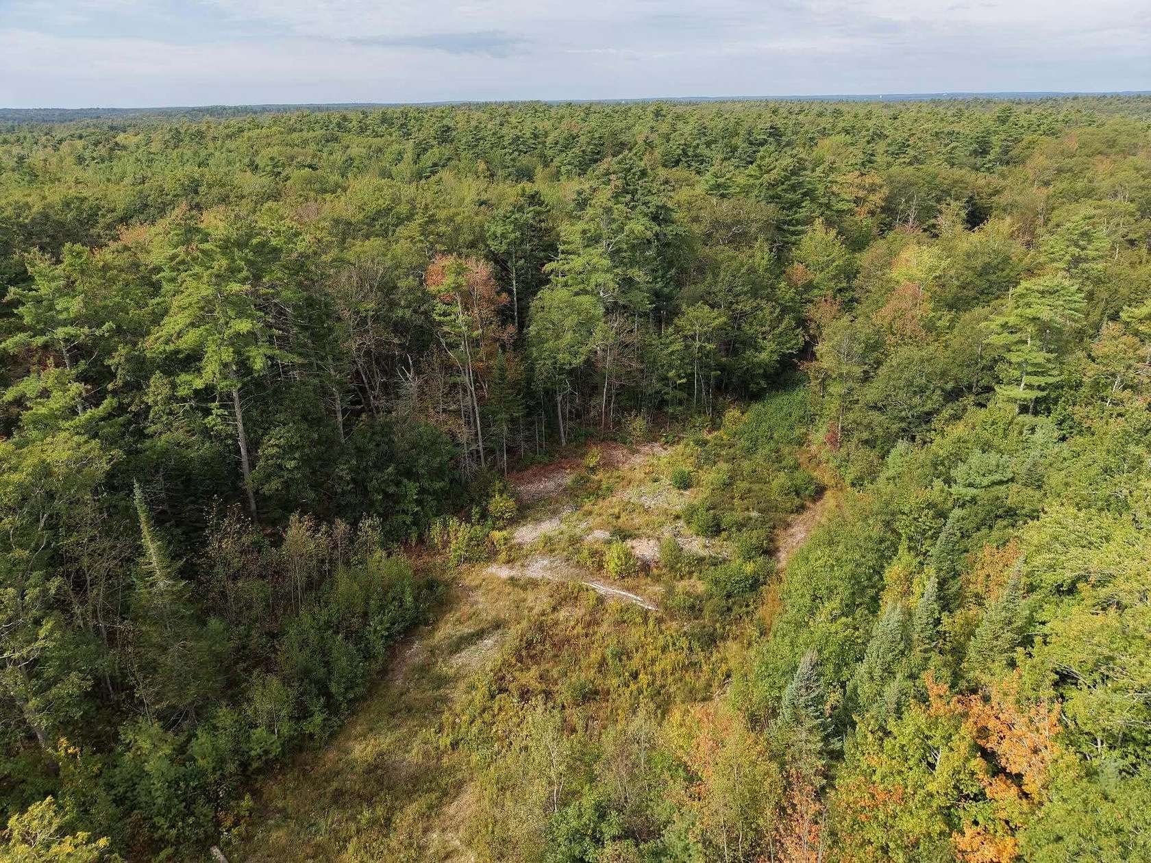 4.1 Acres of Residential Land for Sale in Brunswick, Maine