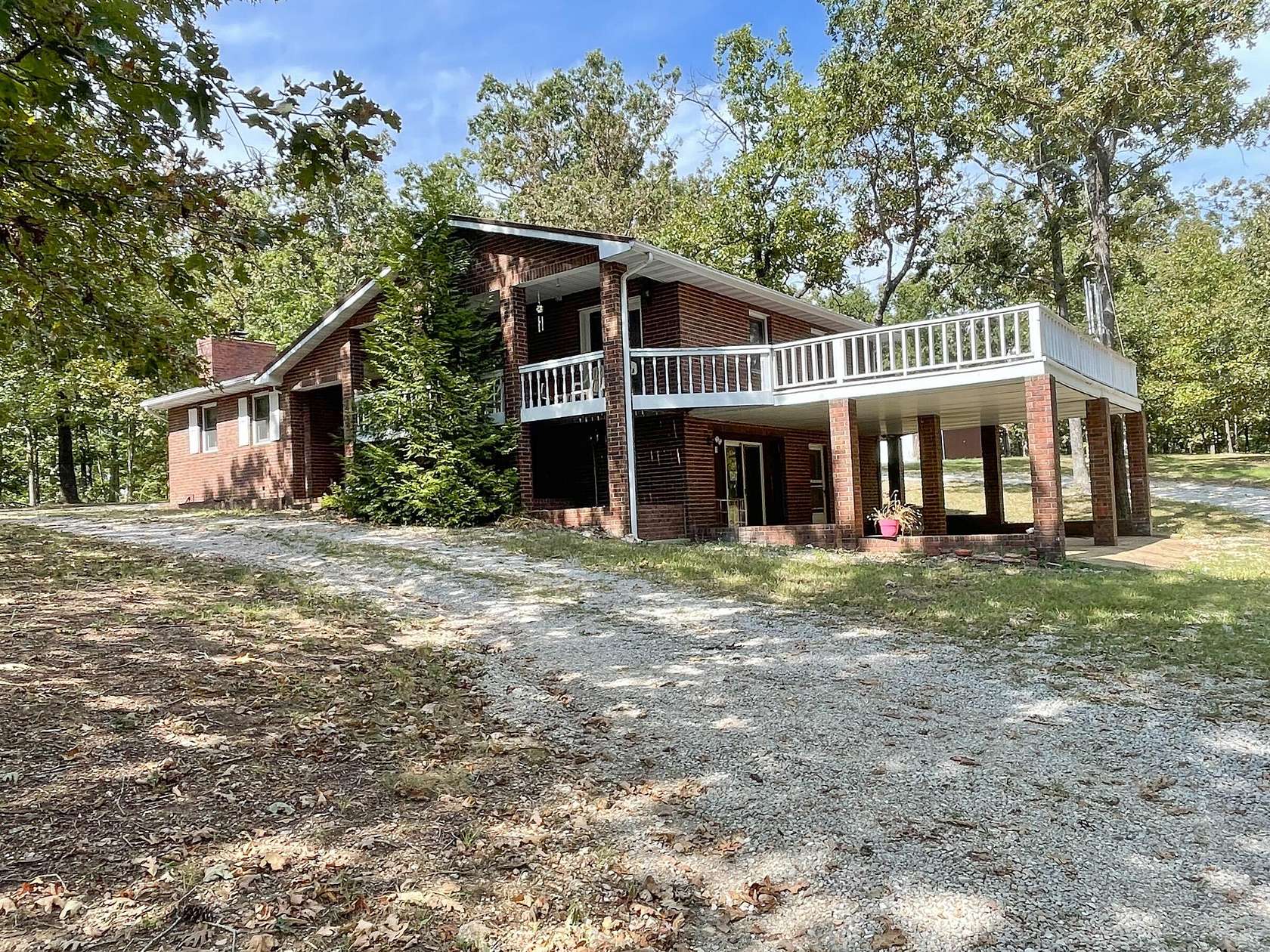 6.34 Acres of Land with Home for Sale in Mountain View, Missouri