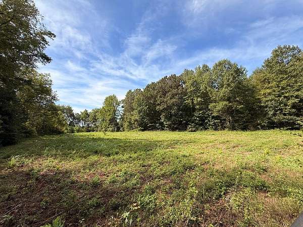22 Acres of Land for Sale in Hollow Rock, Tennessee