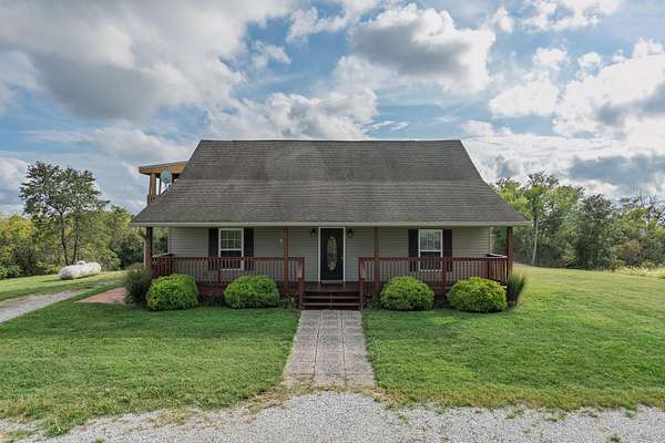 20 Acres of Recreational Land with Home for Sale in Williamstown, Kentucky