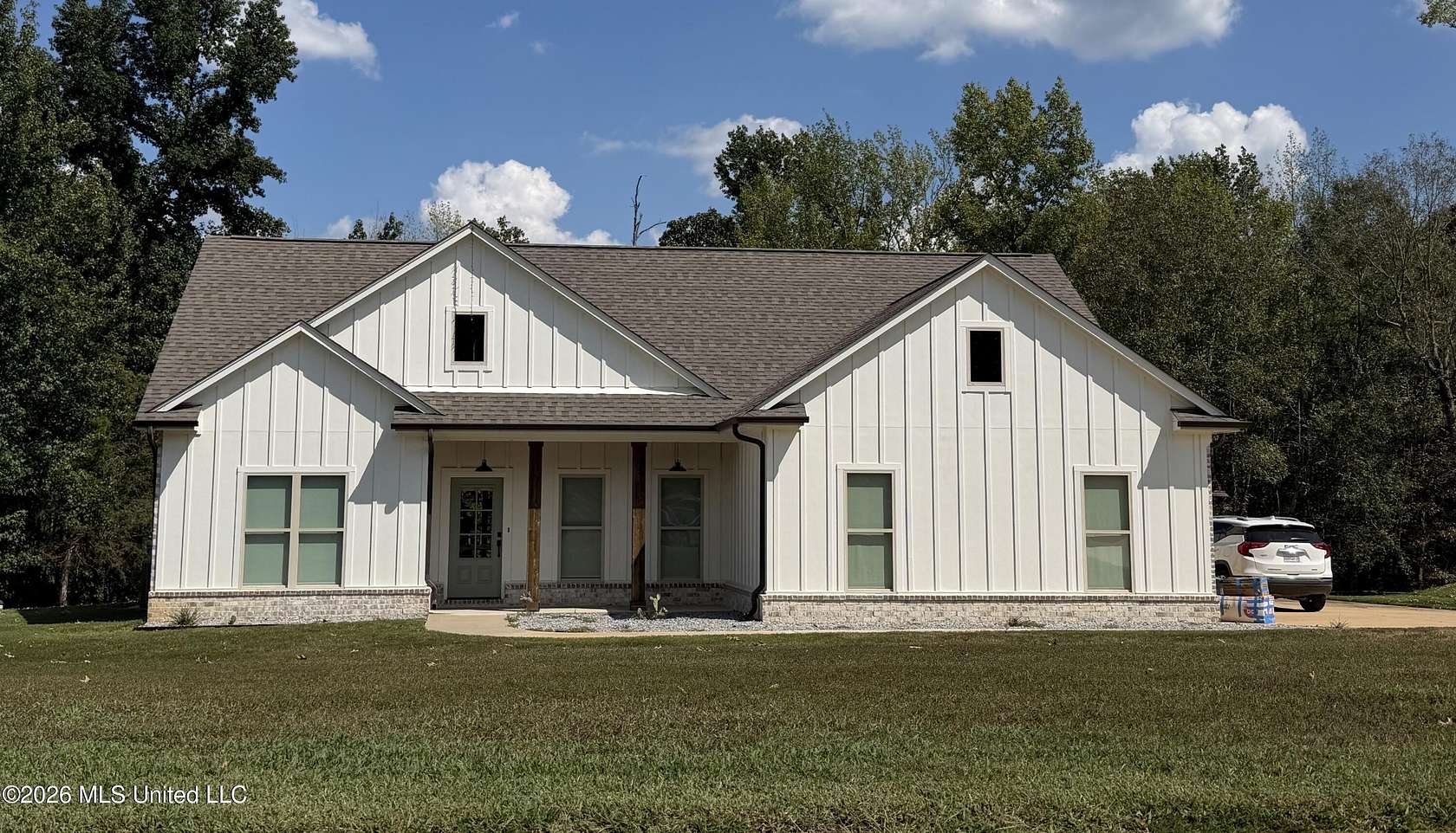 2.6 Acres of Land with Home for Sale in Byhalia, Mississippi