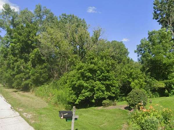 Residential Land for Sale in Wauconda, Illinois