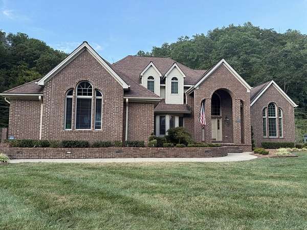 1.5 Acres of Land with Home for Sale in Pikeville, Kentucky