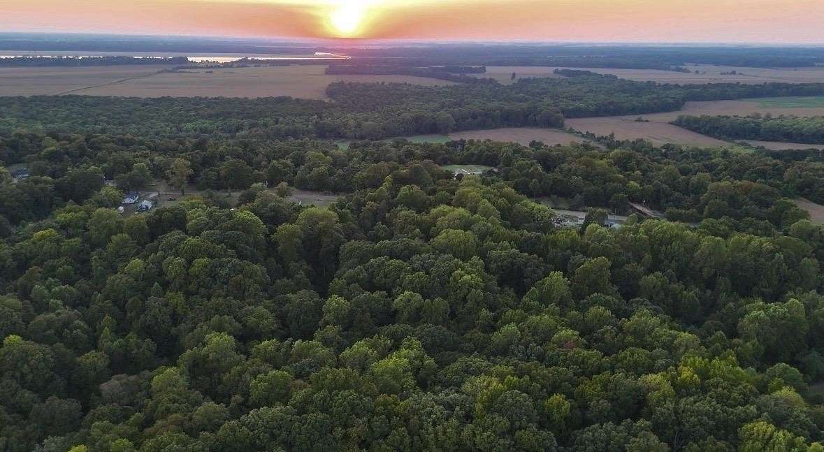 9.8 Acres of Residential Land for Sale in Drummonds, Tennessee