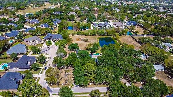1 Acre of Residential Land for Sale in Colleyville, Texas