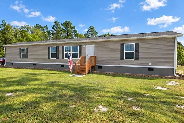 13.5 Acres of Land with Home for Sale in Wagener, South Carolina