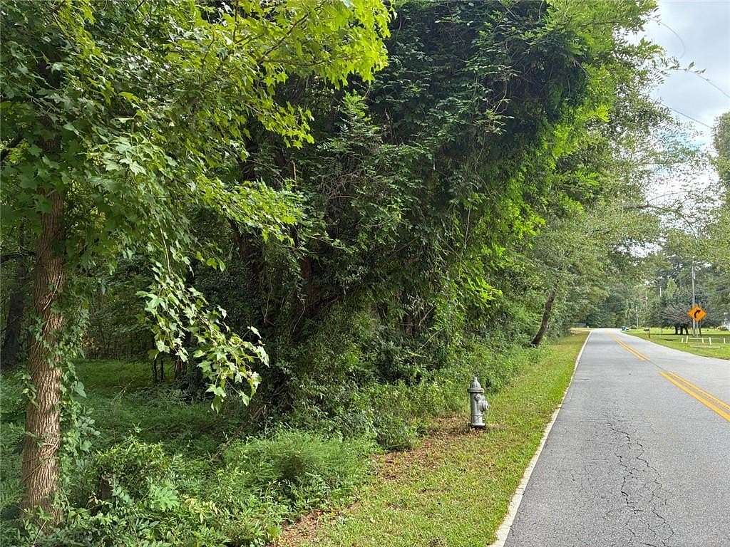 1.5 Acres of Residential Land for Sale in South Fulton, Georgia