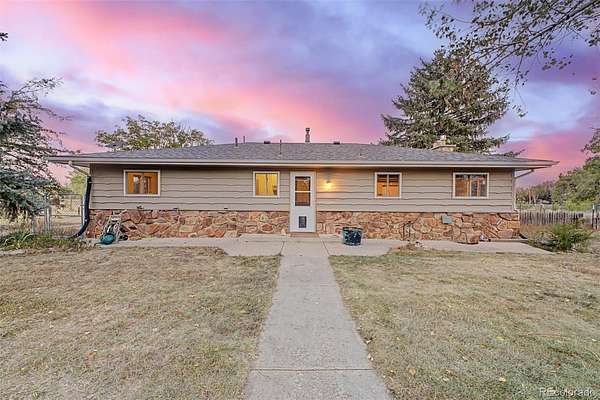 4.8 Acres of Land with Home for Sale in Berthoud, Colorado