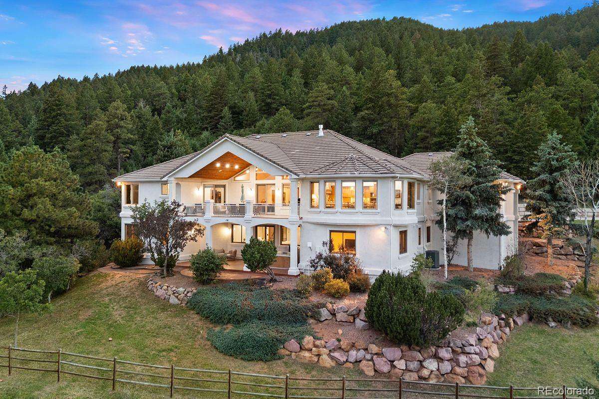 72 Acres of Land with Home for Sale in Larkspur, Colorado