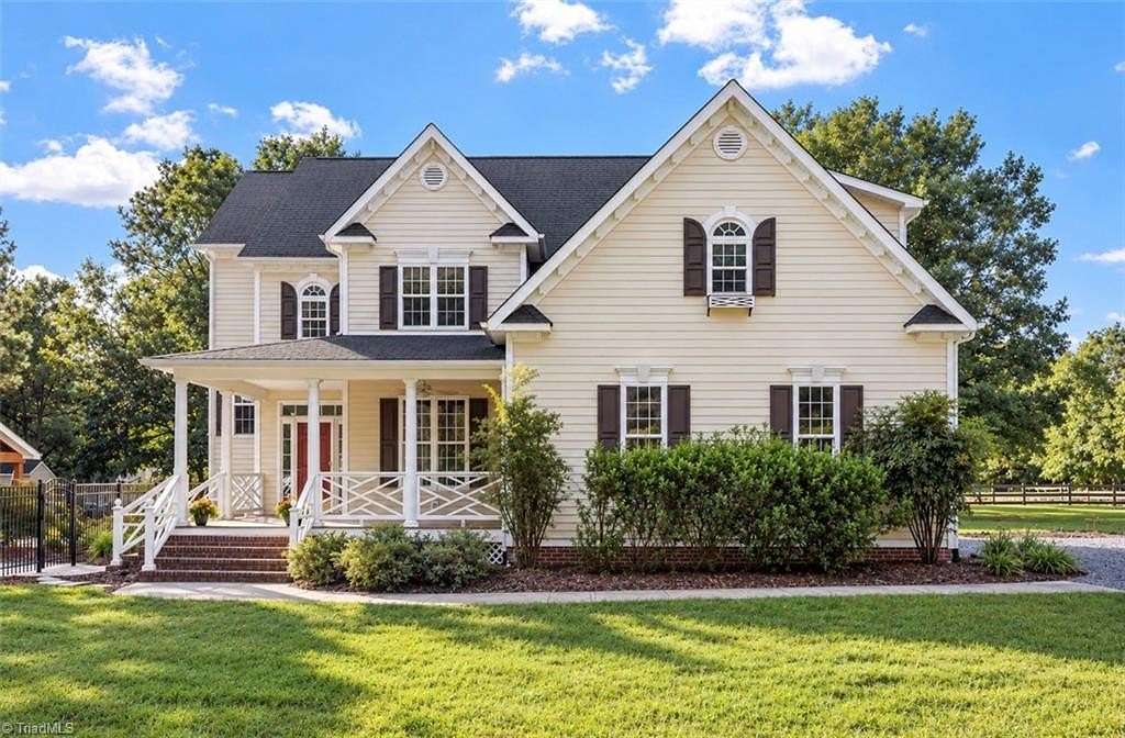 15 Acres of Land with Home for Sale in Pittsboro, North Carolina