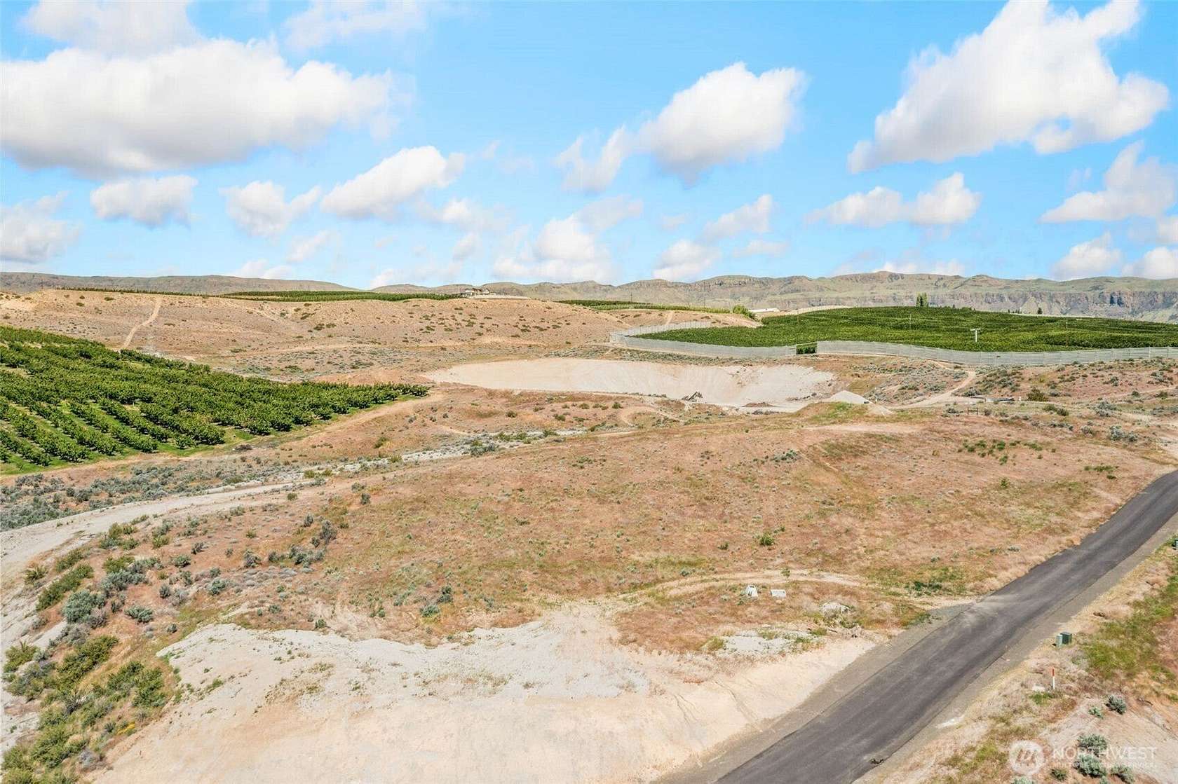 1 Acre of Residential Land for Sale in East Wenatchee, Washington
