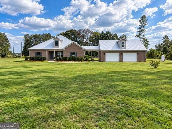 4 Acres of Land with Home for Sale in Statesboro, Georgia