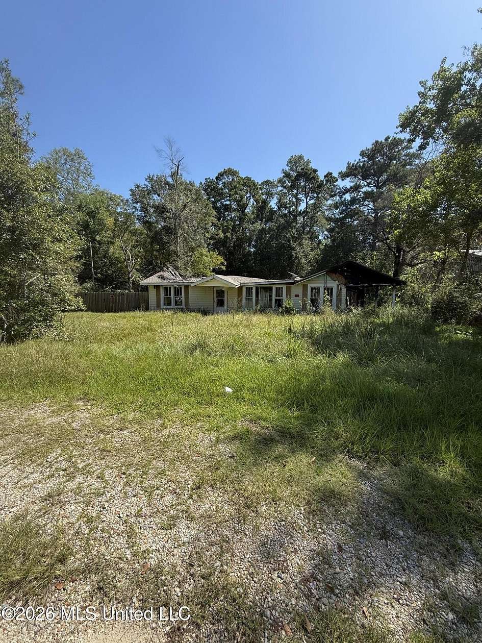 0.3 Acres of Land for Sale in Kiln, Mississippi