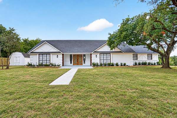 4.12 Acres of Land with Home for Sale in Weatherford, Texas