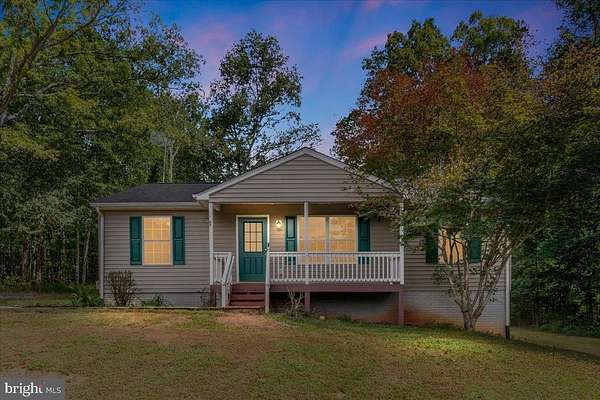 3 Acres of Land with Home for Sale in Amissville, Virginia