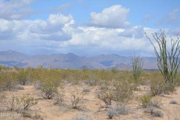 4.2 Acres of Residential Land for Sale in Yucca, Arizona