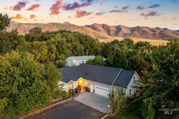 2.87 Acres of Land with Home for Sale in Emmett, Idaho