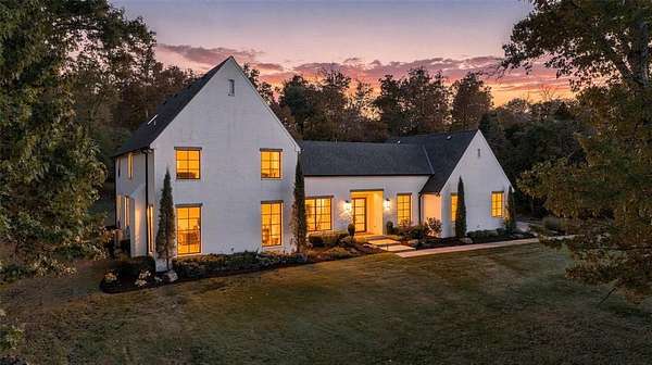 17.4 Acres of Land with Home for Sale in Arcadia, Oklahoma