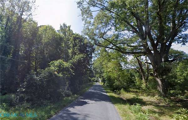 2.72 Acres of Mixed-Use Land for Sale in Gloucester, Virginia