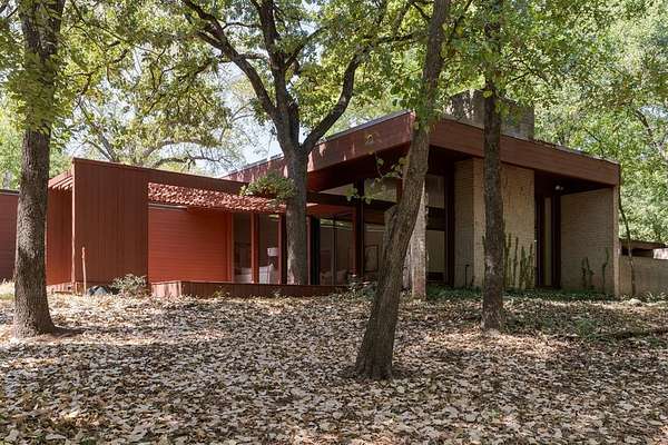 6 Acres of Land with Home for Sale in Edmond, Oklahoma