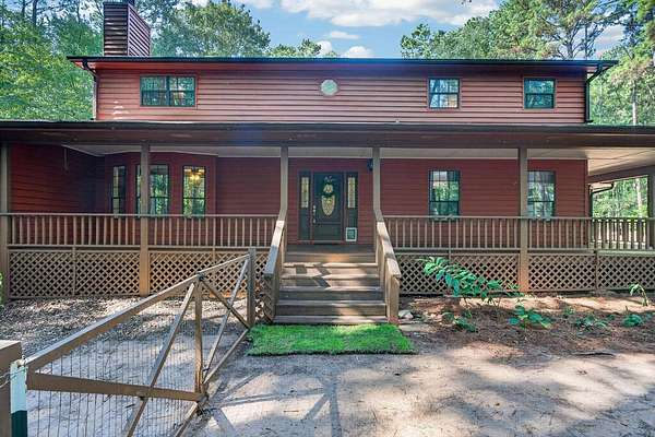 7.22 Acres of Land with Home for Sale in Milledgeville, Georgia