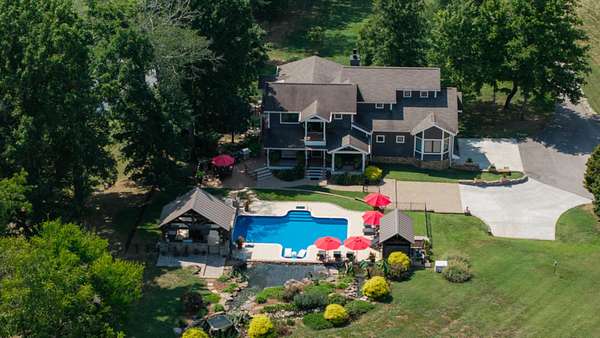 5.3 Acres of Land with Home for Sale in Fayetteville, Tennessee