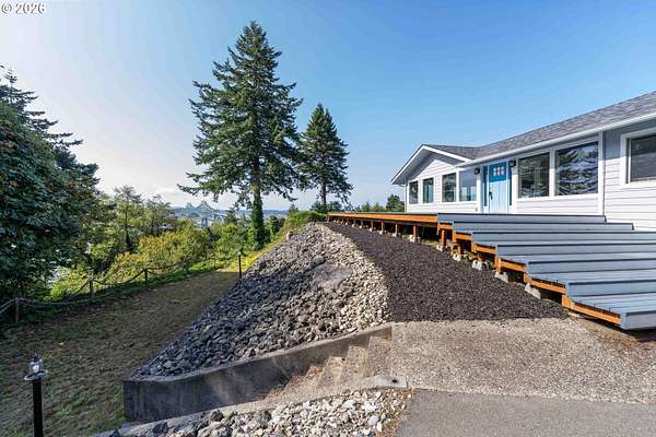 2 Acres of Land with Home for Sale in Glasgow, Oregon