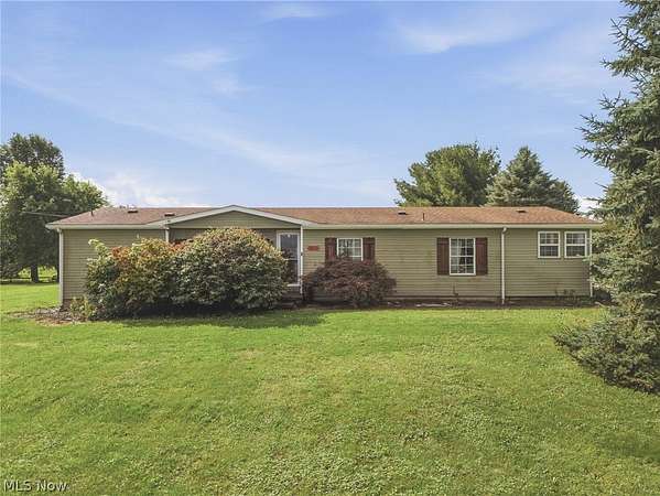 1.5 Acres of Land with Home for Sale in Creston, Ohio