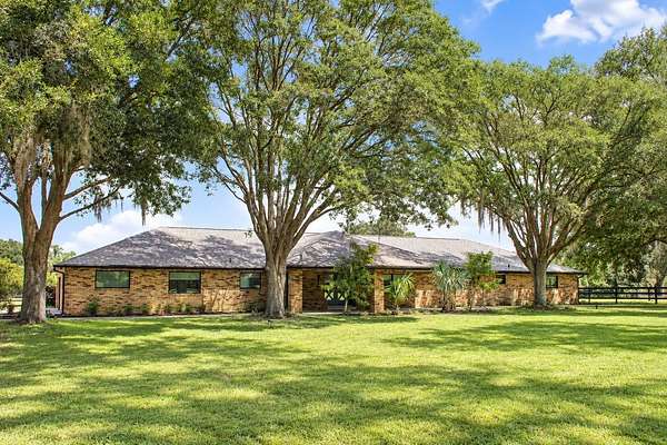5 Acres of Land with Home for Sale in Ocala, Florida