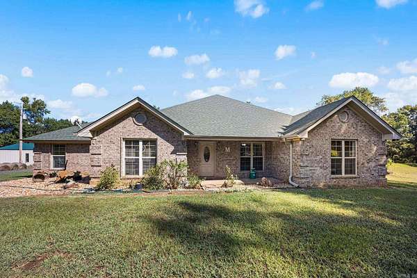 10.8 Acres of Land with Home for Sale in Vilonia, Arkansas