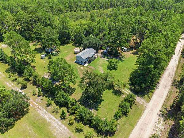 4.16 Acres of Land with Home for Sale in Tallahassee, Florida