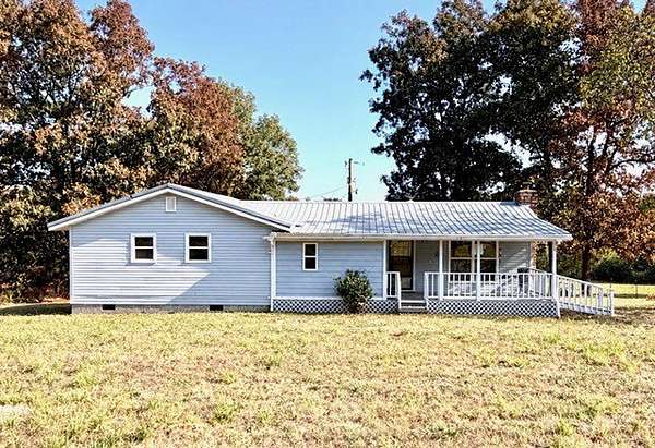 35.3 Acres of Land with Home for Sale in Winslow, Arkansas