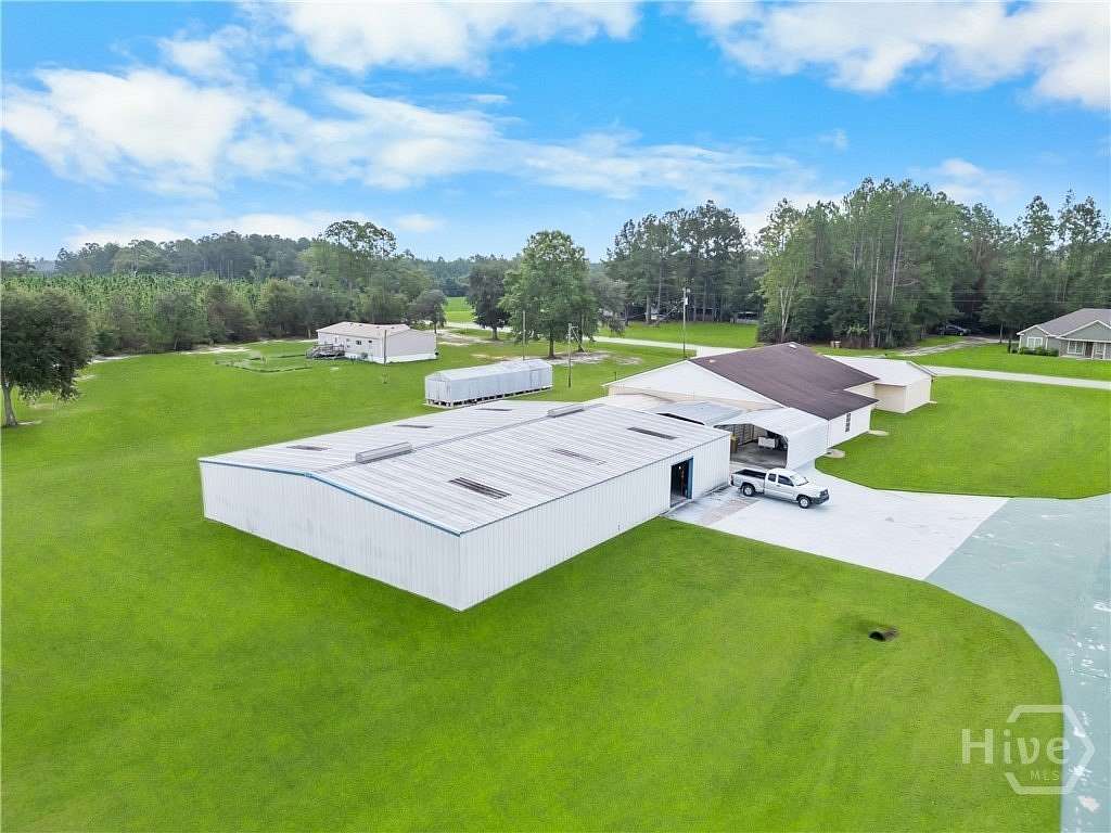 15.3 Acres of Mixed-Use Land for Sale in Pembroke, Georgia