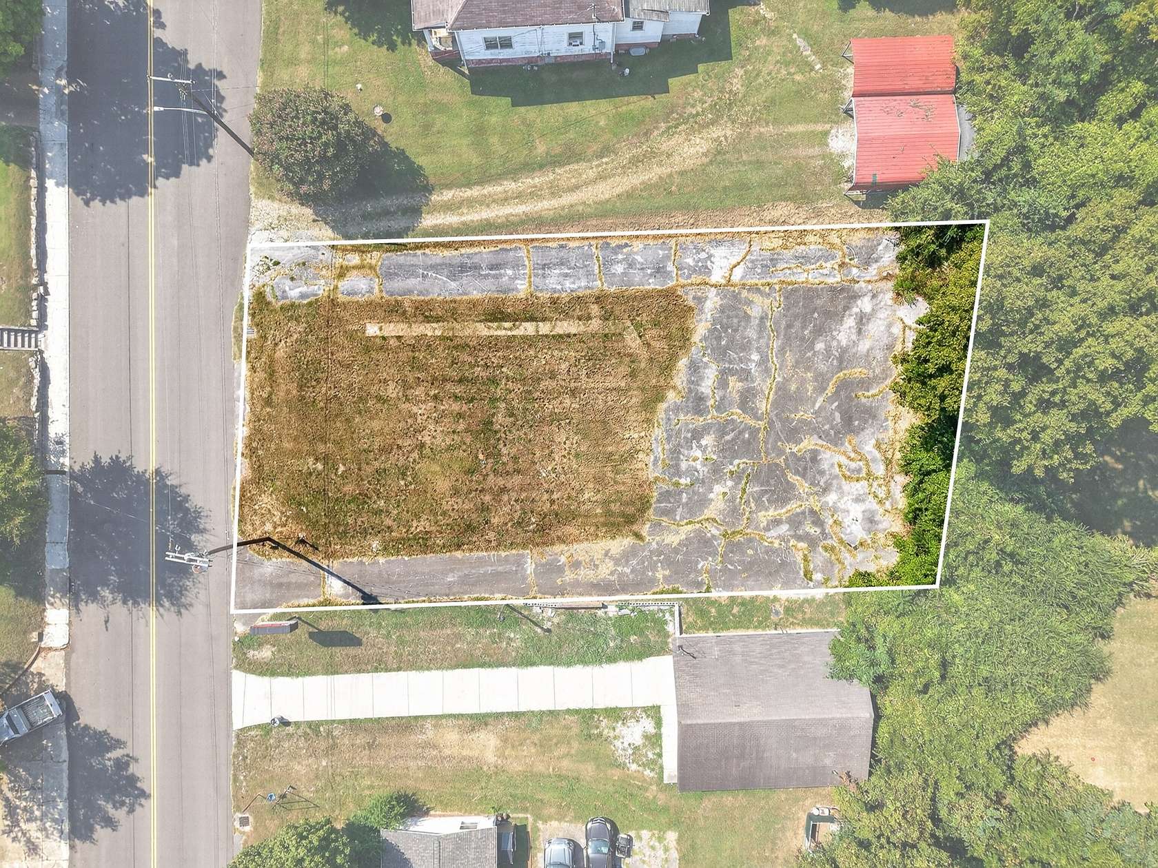 0.3 Acres of Mixed-Use Land for Sale in Columbia, Tennessee