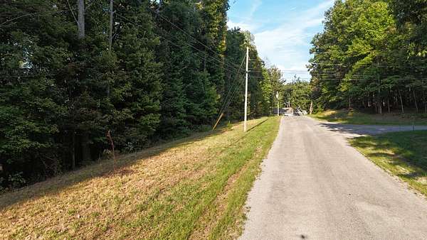 2.7 Acres of Residential Land for Sale in Monterey, Tennessee