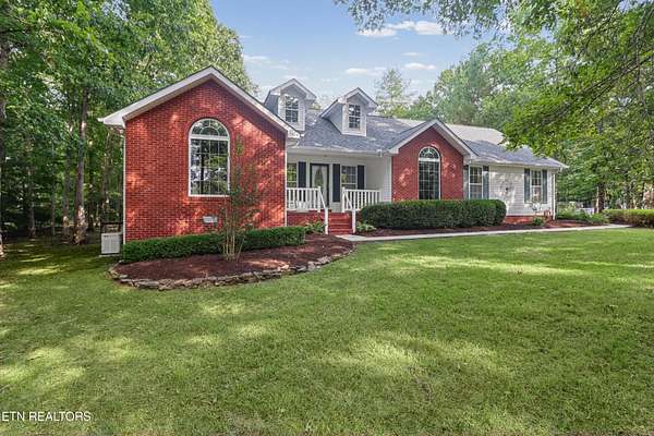 1.75 Acres of Land with Home for Sale in Crossville, Tennessee