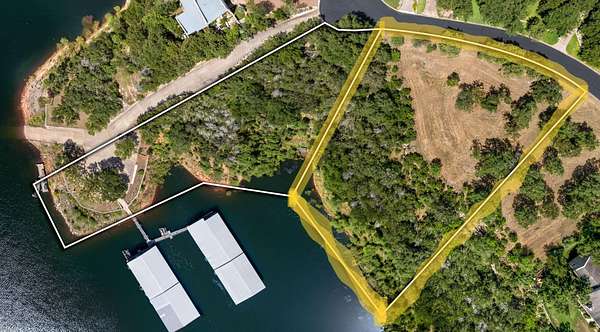 1.2 Acres of Residential Land for Sale in Spicewood, Texas