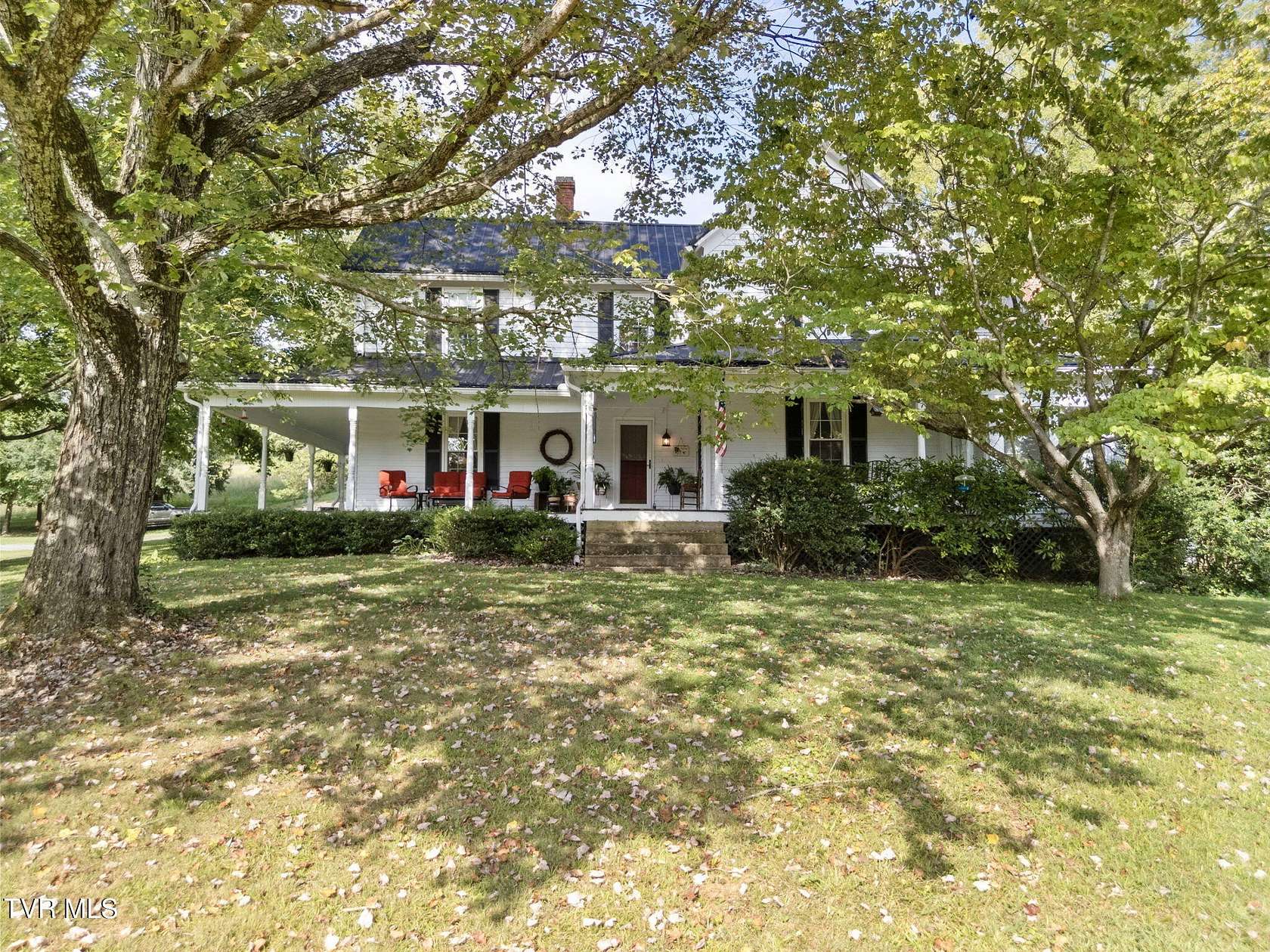 2.6 Acres of Land with Home for Sale in Abingdon, Virginia