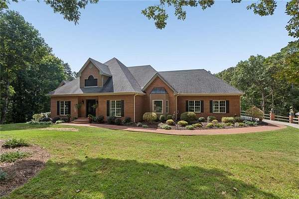 15 Acres of Land with Home for Sale in Ellijay, Georgia