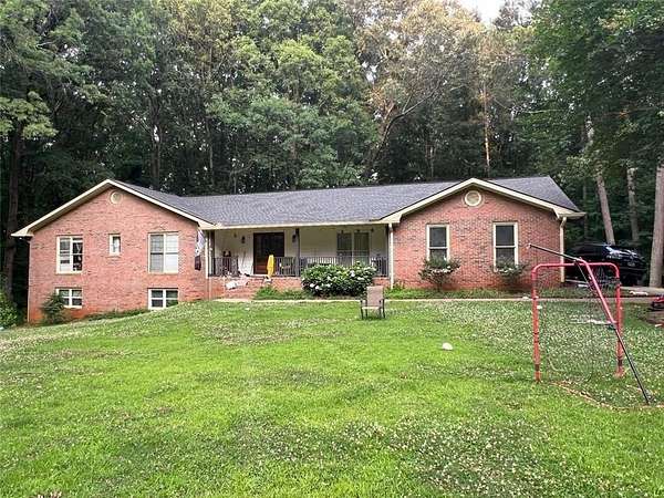 1.7 Acres of Land with Home for Sale in Stockbridge, Georgia