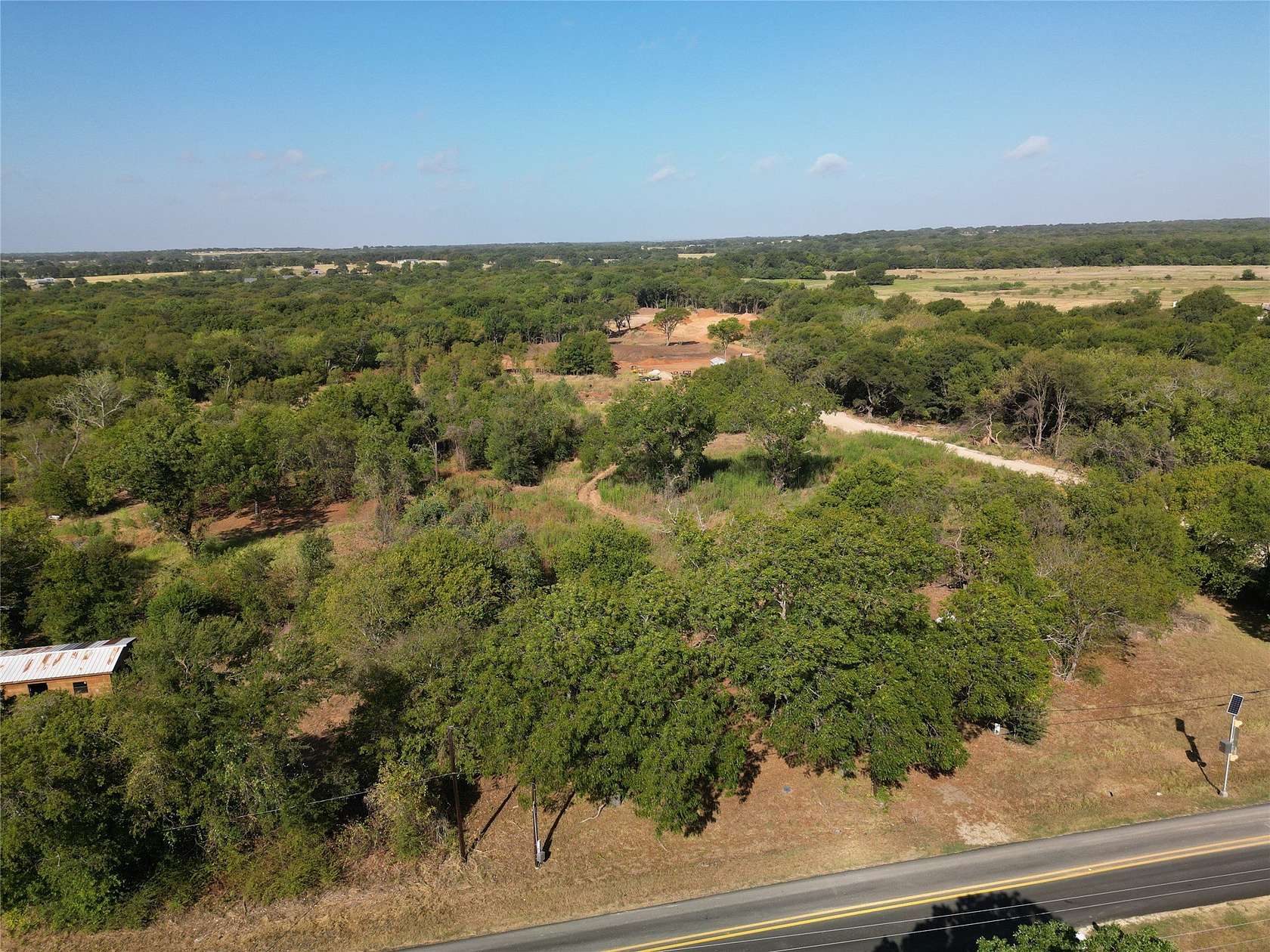 2 Acres of Residential Land for Sale in Covington, Texas
