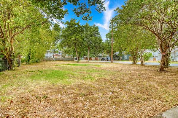 0.2 Acres of Residential Land for Sale in Dallas, Texas