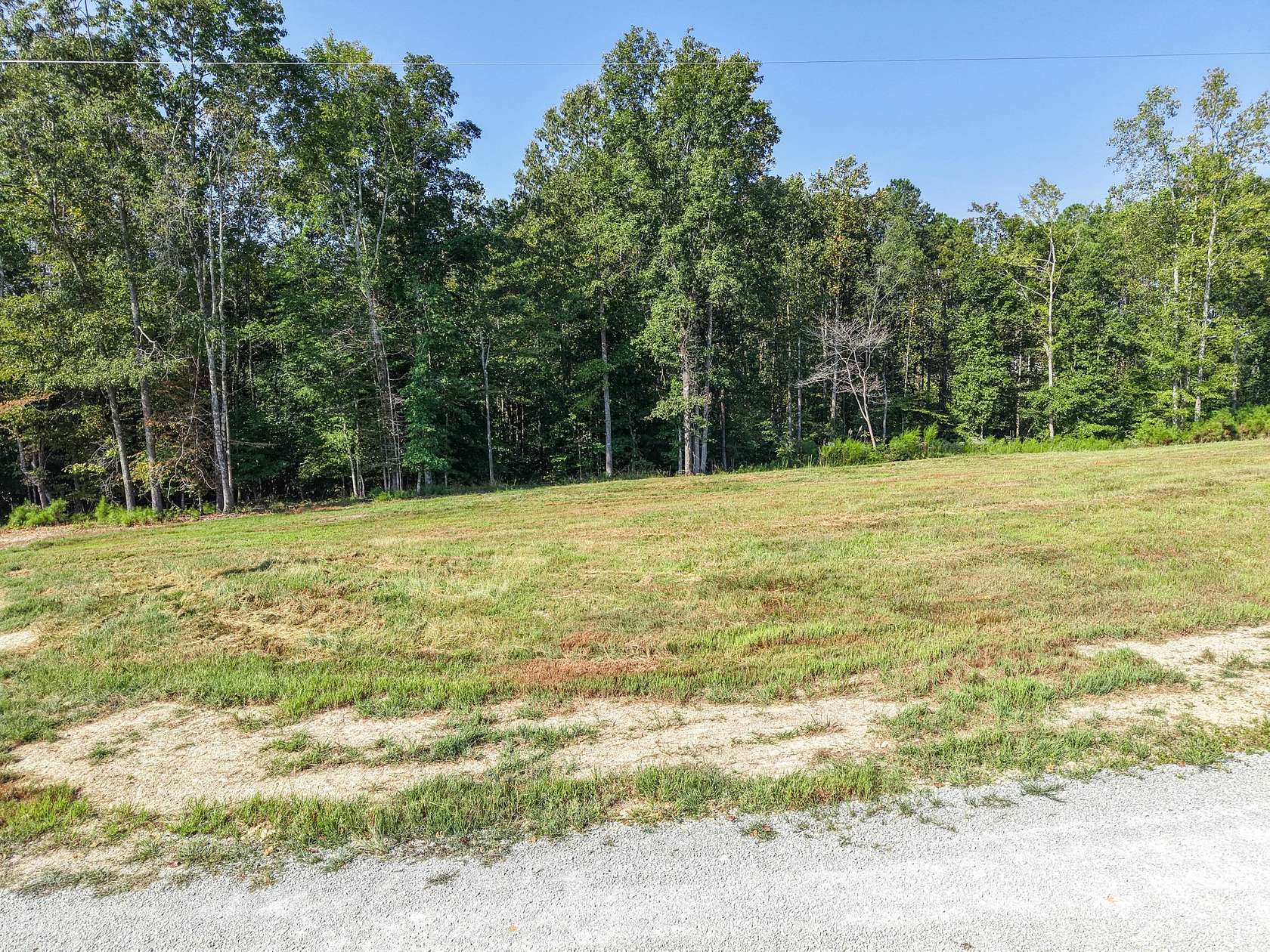 1 Acre of Residential Land for Sale in Loretto, Tennessee