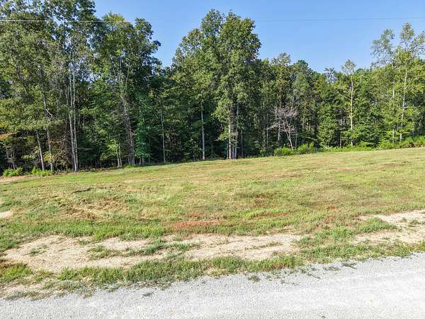 1 Acre of Residential Land for Sale in Loretto, Tennessee