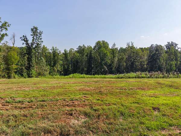 1 Acre of Residential Land for Sale in Loretto, Tennessee