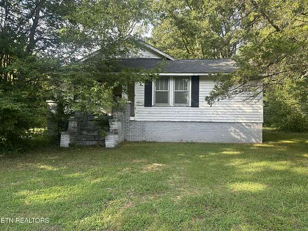 2 Acres of Land with Home for Sale in Maryville, Tennessee