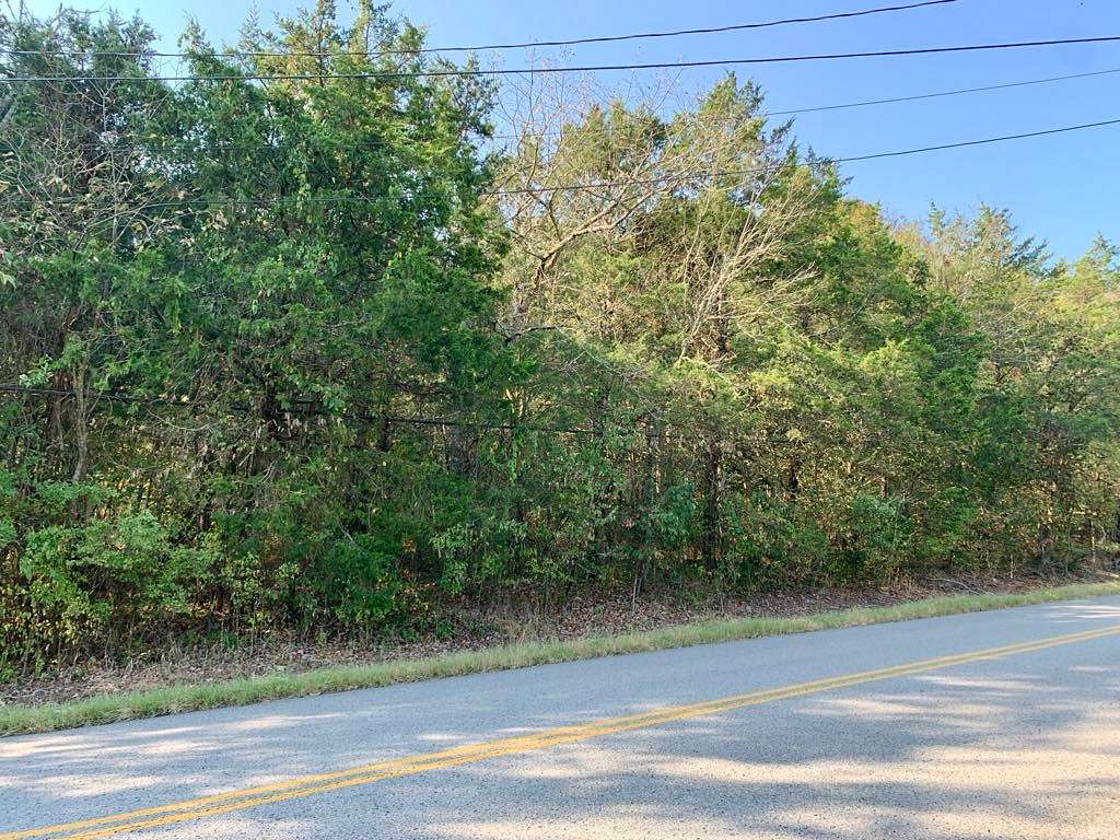 2 Acres of Residential Land for Sale in Fayetteville, Tennessee